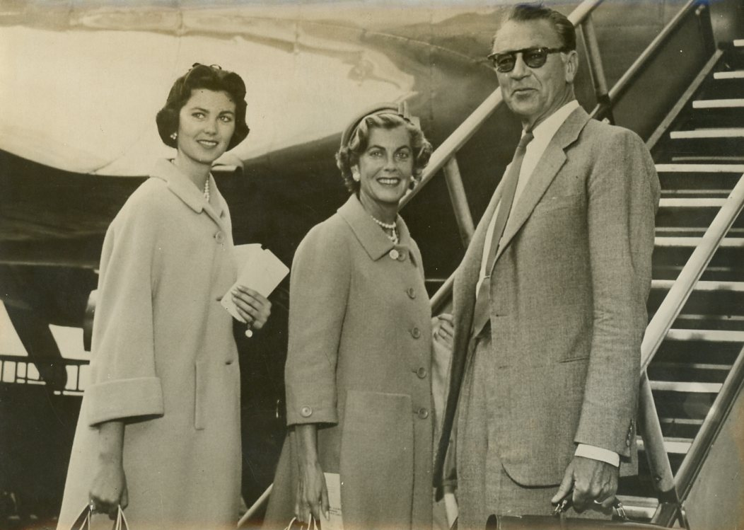 Gary Cooper, son épouse Véronica et sa fille Mary Vintage silver